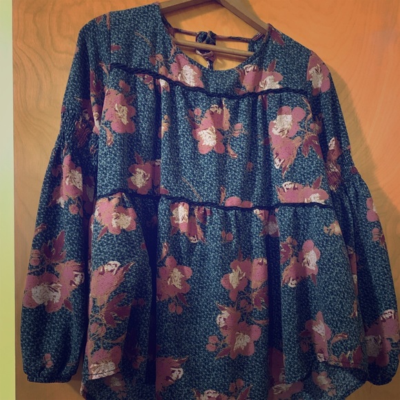 Knox Rose Tops - Knox Rose Boho Shirt (L)